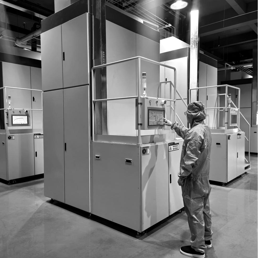 8英寸电阻长晶炉